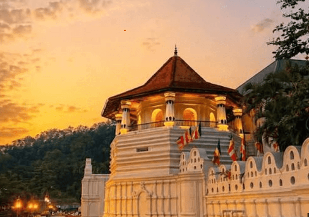 Colombo Airport (CMB) to Kandy